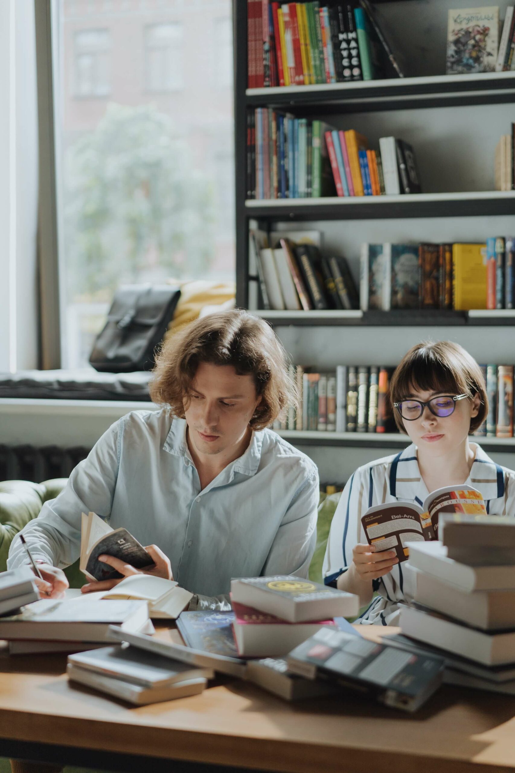 Students reading books